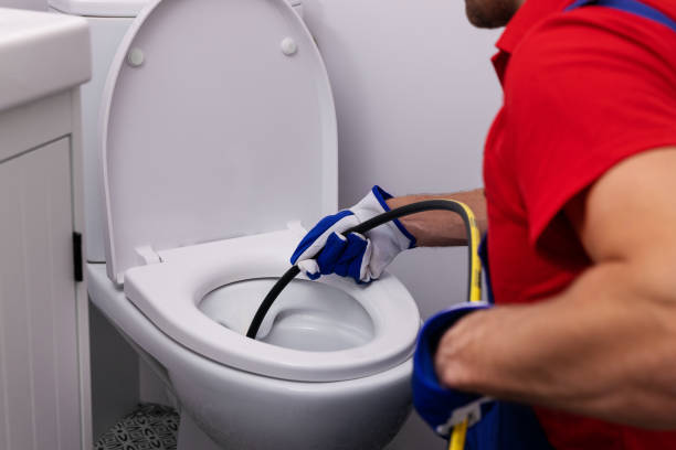 Best Clogged Drain Plumber  in Middletown, CT